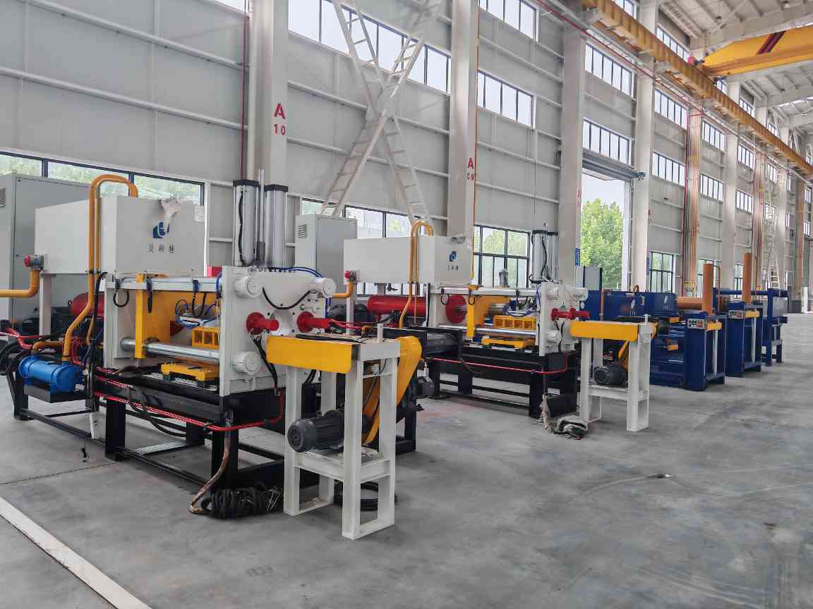 高端智能铝挤压装备升级：剥皮、挤压到牵引的关键突破